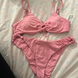 Dippin daisy’s bikini